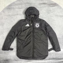 Germany Windbreaker  Cotton clothing Jacket Black  White 1:1 Quality Soccer Jersey  25-26