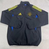 Manchester United Windbreaker  Black 1:1 Quality Soccer Jersey  25-26