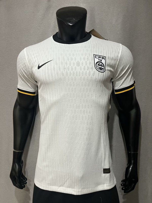 China Away Player 1:1 Quality Soccer Jersey  24-25
