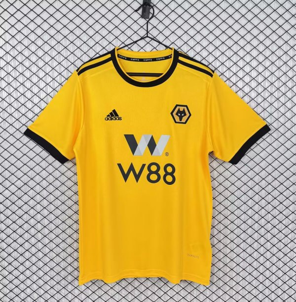 Retro Wolves Home Fans  1:1 Quality Soccer Jersey  2018-2019