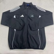 Newcastle  Windbreaker  Black 1:1 Quality Soccer Jersey  25-26