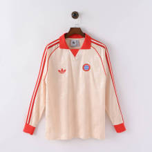 Bayern Munich Retro commemoration  1:1 Quality Soccer Jersey   24-25