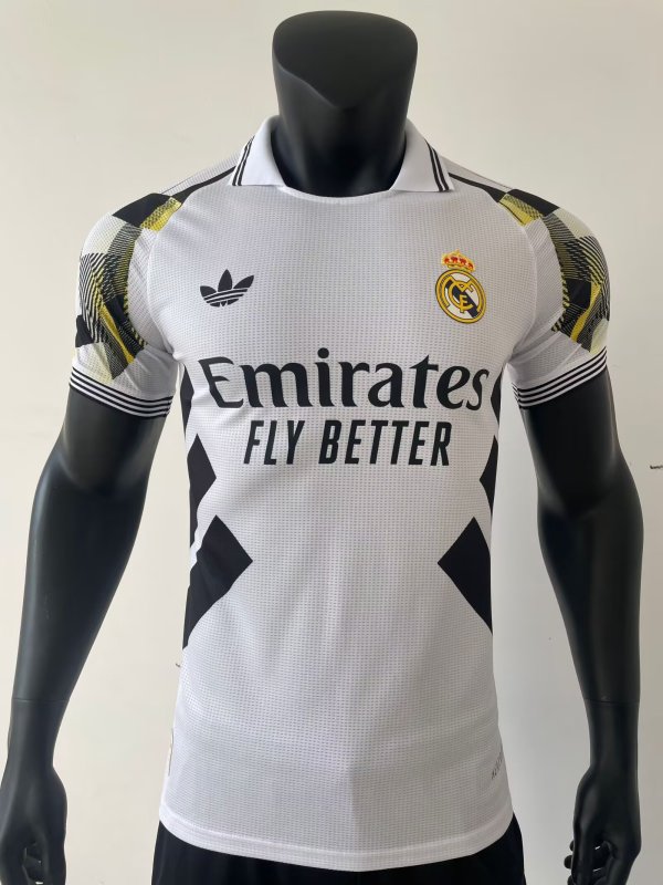 Real Madrid Special Edition  Player 1:1  25-26