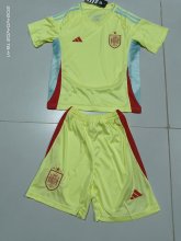 Spain  away  Kids  24-25