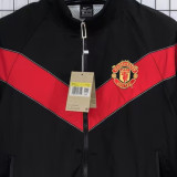 2006/07 M Utd Black Retro Windbreaker