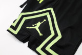 A2438 Jordan Green Black Casual Short Pants