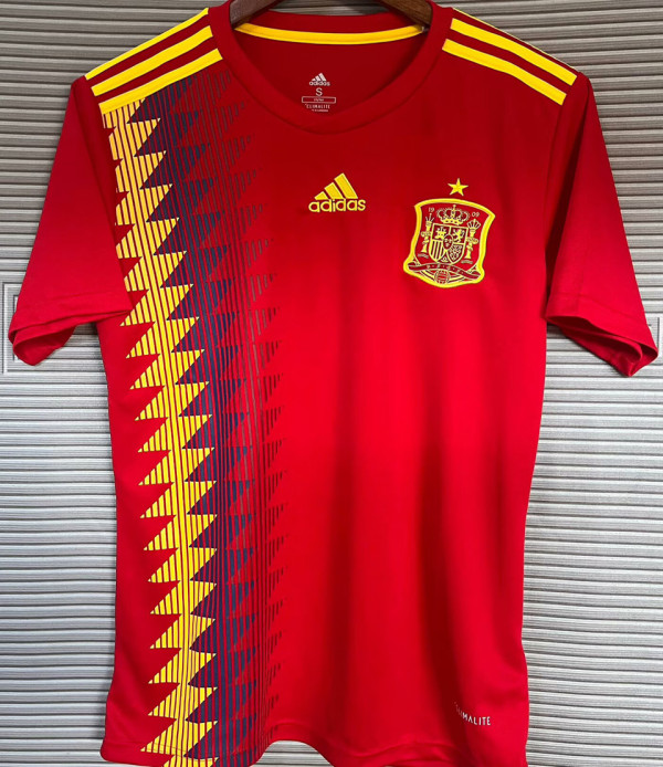 2018 Spain Home Red Retro Soccer Jersey