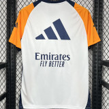 2024/25 RM White Training  Fans Jersey 背后有广告