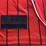 2025/26 M Utd Red Baseball T-Shirt
