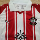 2025/26 Southampton Home Red Fans Soccer Jersey 带胸前广告