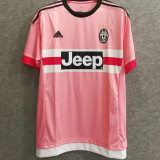2015/16 JUV Pink Retro Soccer Jersey带欧冠章。圆环。意甲盾