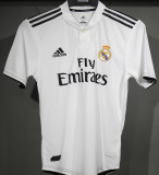 2018/19 RM Home White Retro Player Version Soccer Jersey 球员版带胸前章
