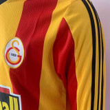 1999/2000 Galatasaray Home Retro Long Sleeve Soccer Jersey