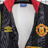 1993/1995 M Utd Black Retro Windbreaker