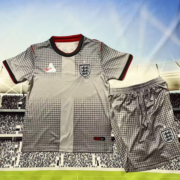 26-27 England Grey Kids Training