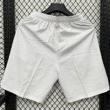 D629 ON White Casual Short Pants