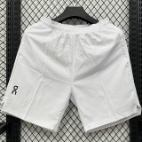 D629 ON White Casual Short Pants