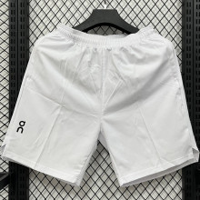 D629 ON White Casual Short Pants