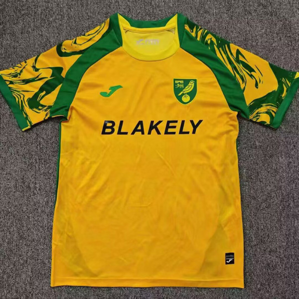 26-27 Norwich City Home Fans Soccer Jersey
