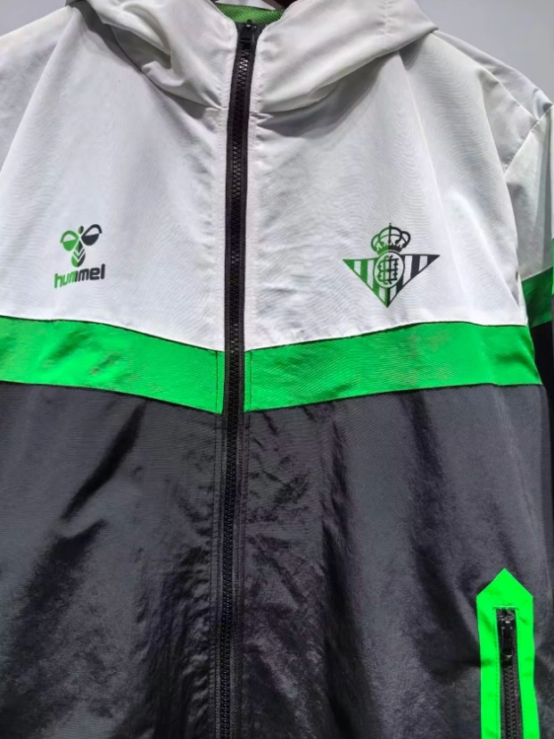 Real Betis Training Windbreaker 2025