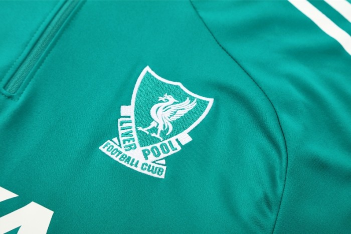 Liverpool Kids Training Suit 25/26