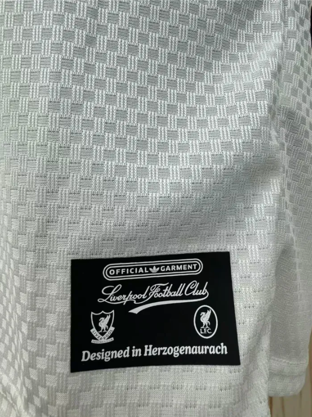 Liverpool POLO Player Version Jersey 26/27