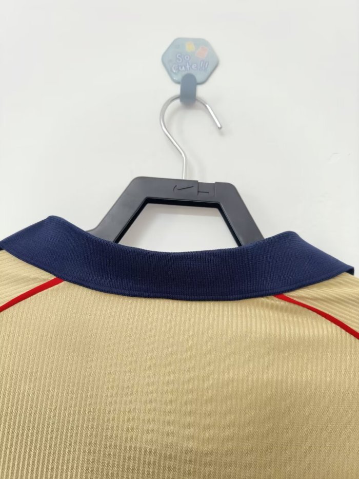 Arsenal Away Retro Jersey 2001/02