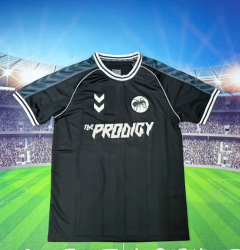Hummel x The Prodigy 2026 Limited Edition Football Jersey, Black Striped Retro Soccer Shirt for Men