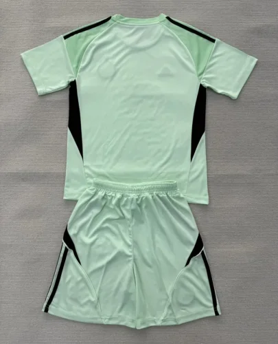 Celtic Goalkeeper Kids Suit 25/26
