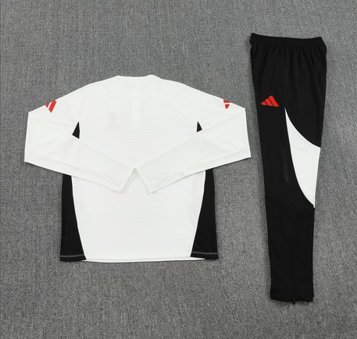 Liverpool Training Jersey Suit 25/26