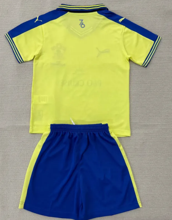 Southampton FA Cup 50th Anniversary Edition Kids Suit
