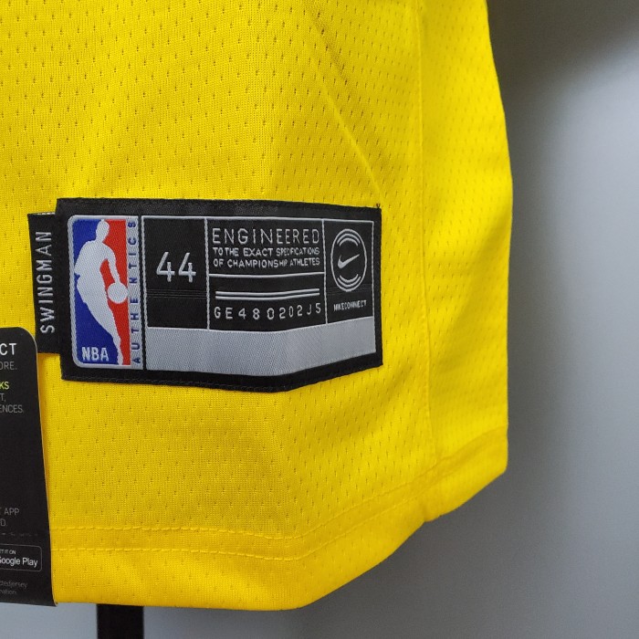 Kobe Bryant Los Angeles Lakers Swingman Jersey Yellow