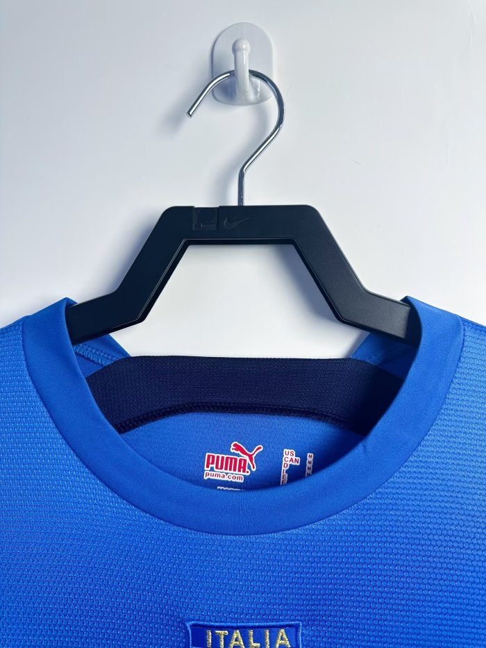 Italy Retro Home Long Sleeve Jersey 2006