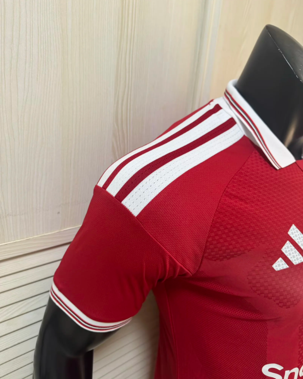 Manchester United Home Player Jersey 26/27