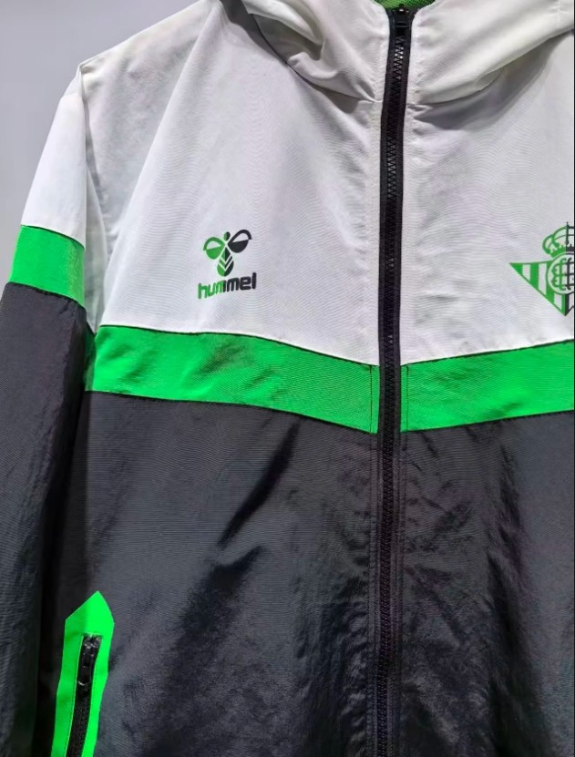 Real Betis Training Windbreaker 2025
