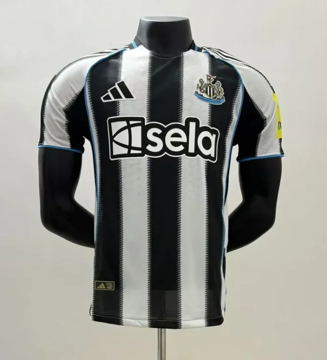 Newcastle United Home Player Jersey 25/26