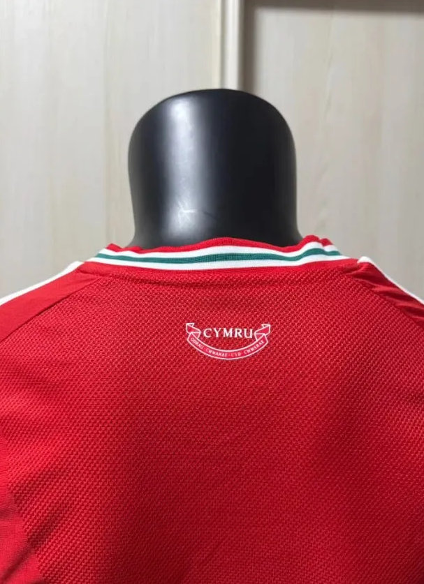 Wales 2026 World Cup Home Player Men Jersey