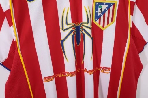 Atletico Madrid Home Retro Jersey 2004/05