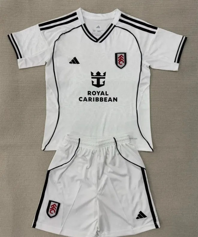 Fulham Home Kids Suit 25/26 ¥ 86.00