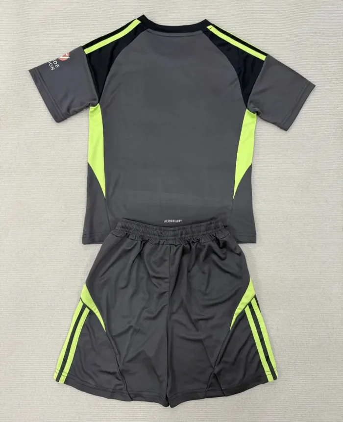 Aston Villa Goalkeeper Kids Suit 25/26