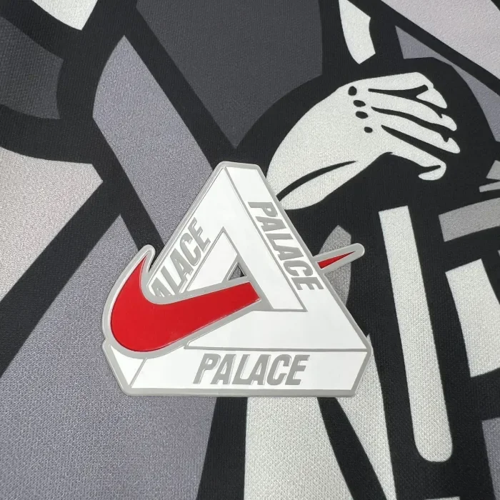 Nike x Palace x England Special Edition Man Jersey 2026