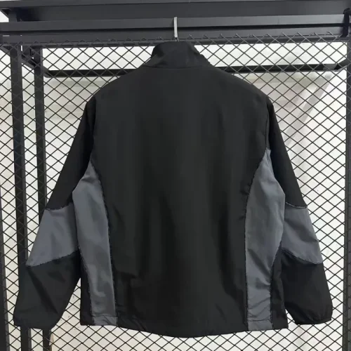 Borussia Dortmund Double-Sided Training Windbreaker 2025
