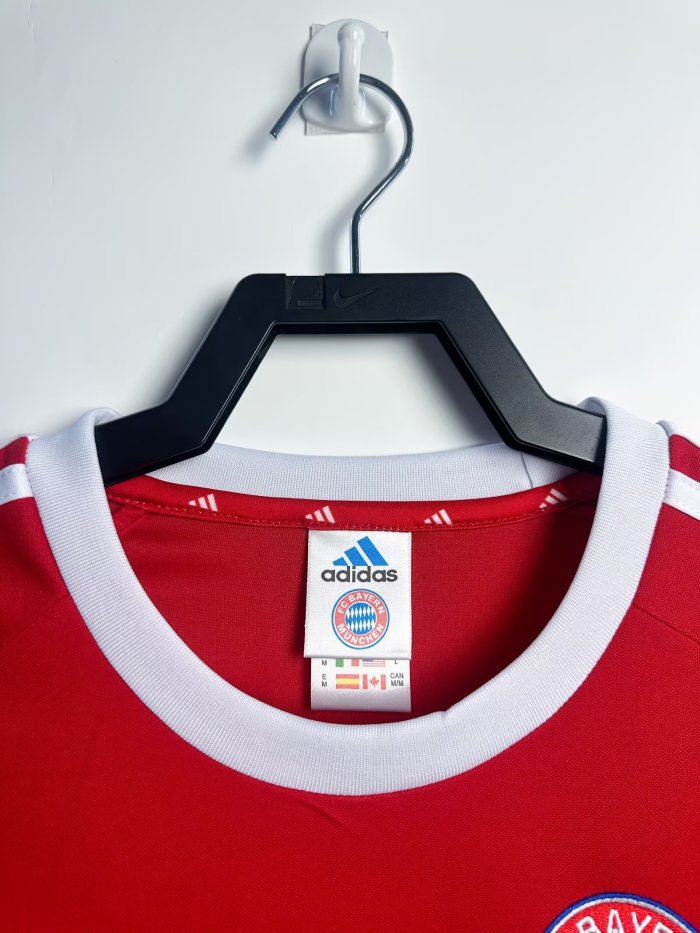 Bayern Munich Home Retro Jersey 2001/02