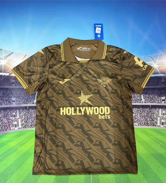 Brentford Away Man Jersey 2025-26