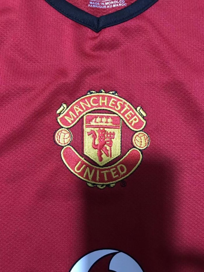 Manchester United Home Retro Jersey 04/06