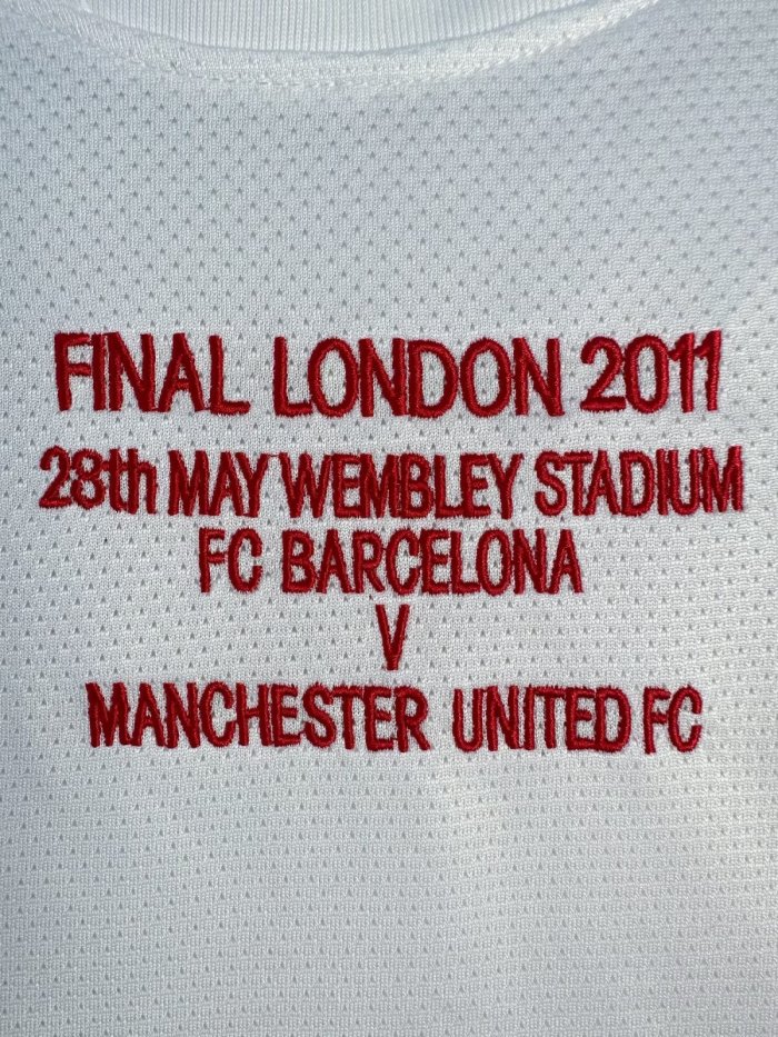 Manchester United Champions' League Third Long Sleeve Retro Jersey 2011/12
