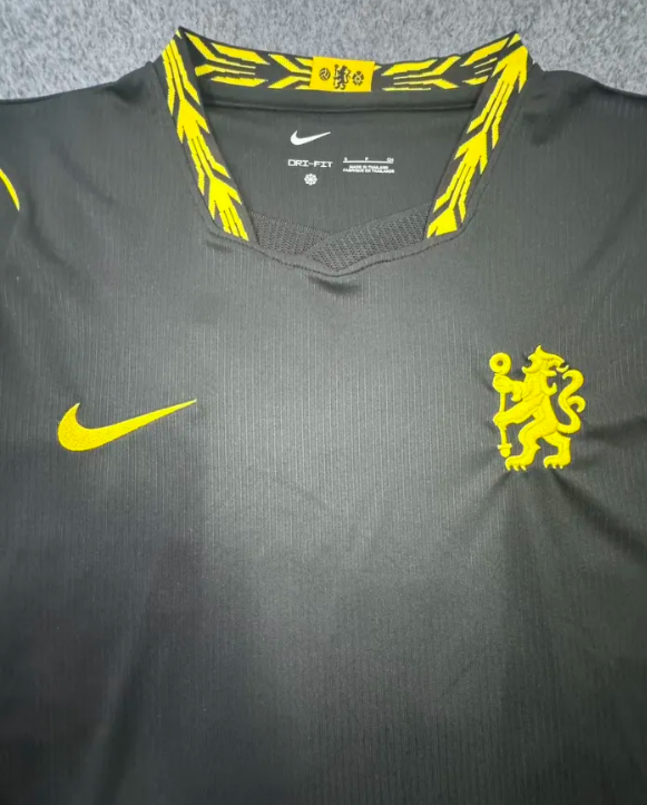 Chelsea Away Man Jersey 26/27