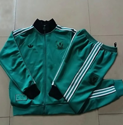Liverpool Kids Training Suit 25/26