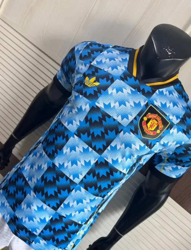 Manchester United Lifestyle Retro Jersey 25/26