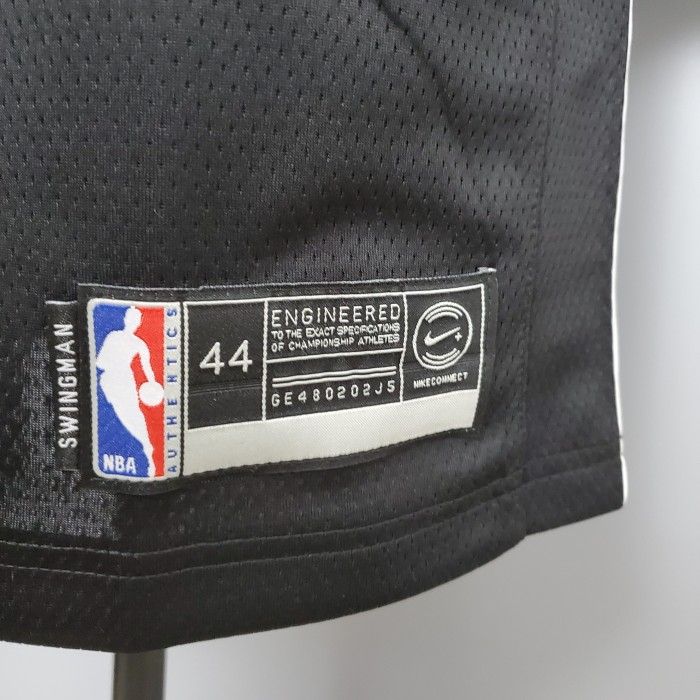 Kyrie Irving Brooklyn Nets Swingman Jersey Black